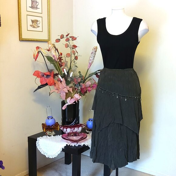 NWT Women Black 2-Layers of Tiered Lined Skirt Elastic High Waist Midi Skirts L - Picture 7 of 11